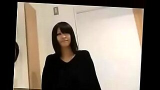 japanese house wife force fuck by visitter