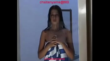 indian teen showing boob