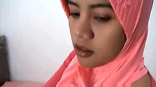 indonesia cewek jilbab tudung mesum dilihat teman
