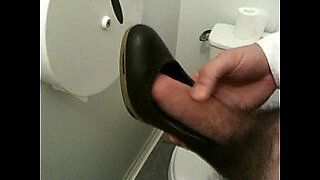 hidden camera in indian software company toilet