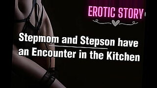 kitchen sex with mom rep