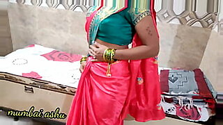 indian girl peeing clear video