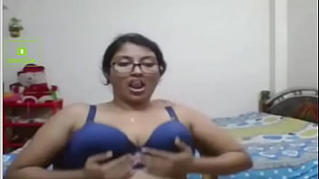 indian college girls blowjob and cum in mouth