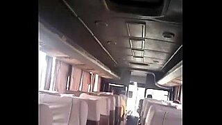 maduro japones abusa de colegiala en el autobus escolarxxx porno