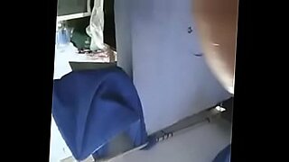 indonesia ngentot hijab biru durasi panjang dalam kamar