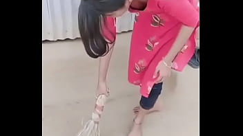 indian tamil wife in a pink nighty kopih sex