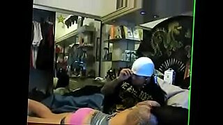 tube videos light skinned black girls fingering their pussy in panties