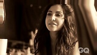 bollywood actress sanjy batt and vidya balen sexy video xnxx download