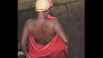 indian village girls bath hidden cam