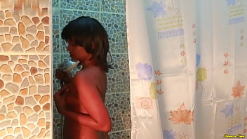 lesbian sex in the hot tub