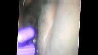 girl become so hot and blow water from his pussy