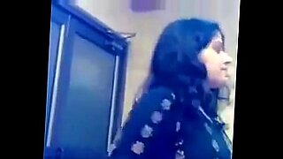 hostel girl abusing crying