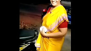 odia aunty saree strip and breast feeding her bf