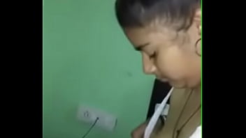 indian beautiful girl fingring bathroom