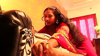 mom and real son sex desi