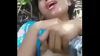 brittish girl with glasses outdoors cum