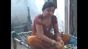 indian maid dick flashed