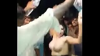 kareena kapur saif ali khan suhagraat sex video