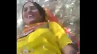 Telugu mom and son romance xnxx daddy going out side