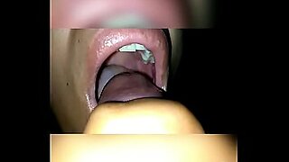 sunny leone and girl friends have a pussy eating party5