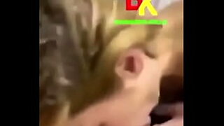bottom masturbate girl webcam show