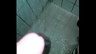 son surprises aunt in shower